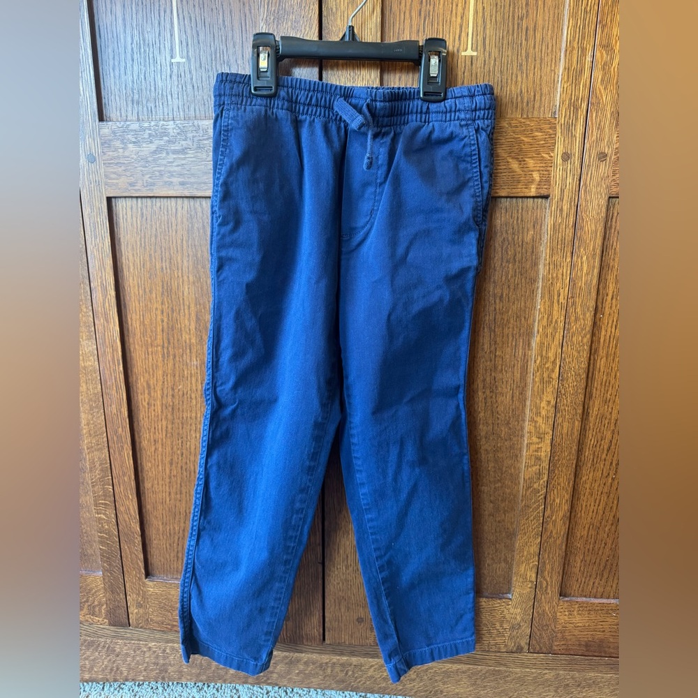 Vineyard Vines Boys Size 7 navy blue chino style pants with elastic waist, EUC